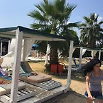 Villa Amatheia, Beachfront Kato Melidhoni
