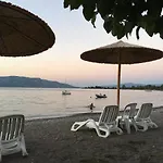 Amatheia, Beachfront * Kato Melidhoni