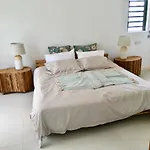 Villa Amatheia, Beachfront