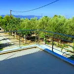 Amatheia, Beachfront