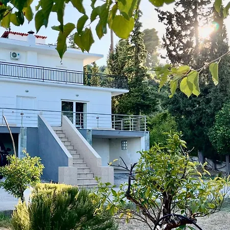 Amatheia, Beachfront Villa