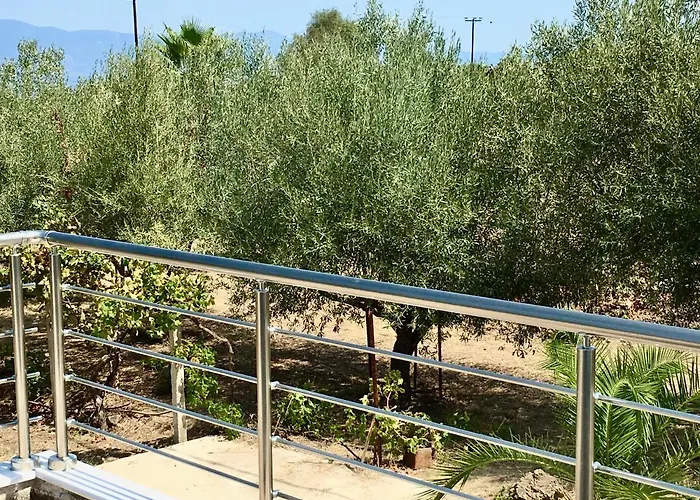 Amatheia, Beachfront