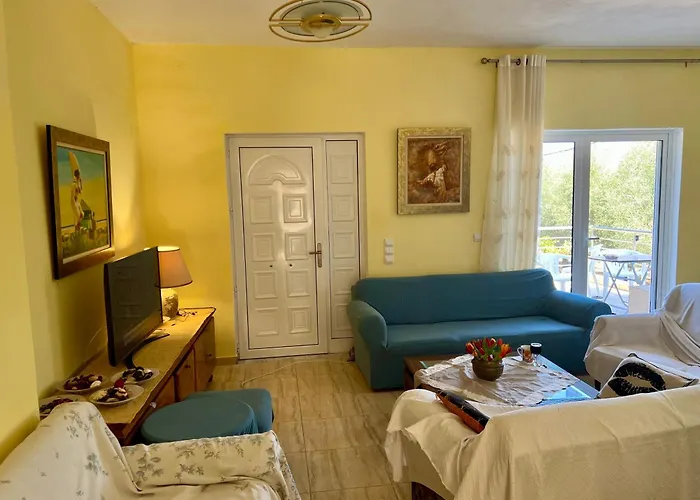 Villa Amatheia, Beachfront Kato Melidhoni